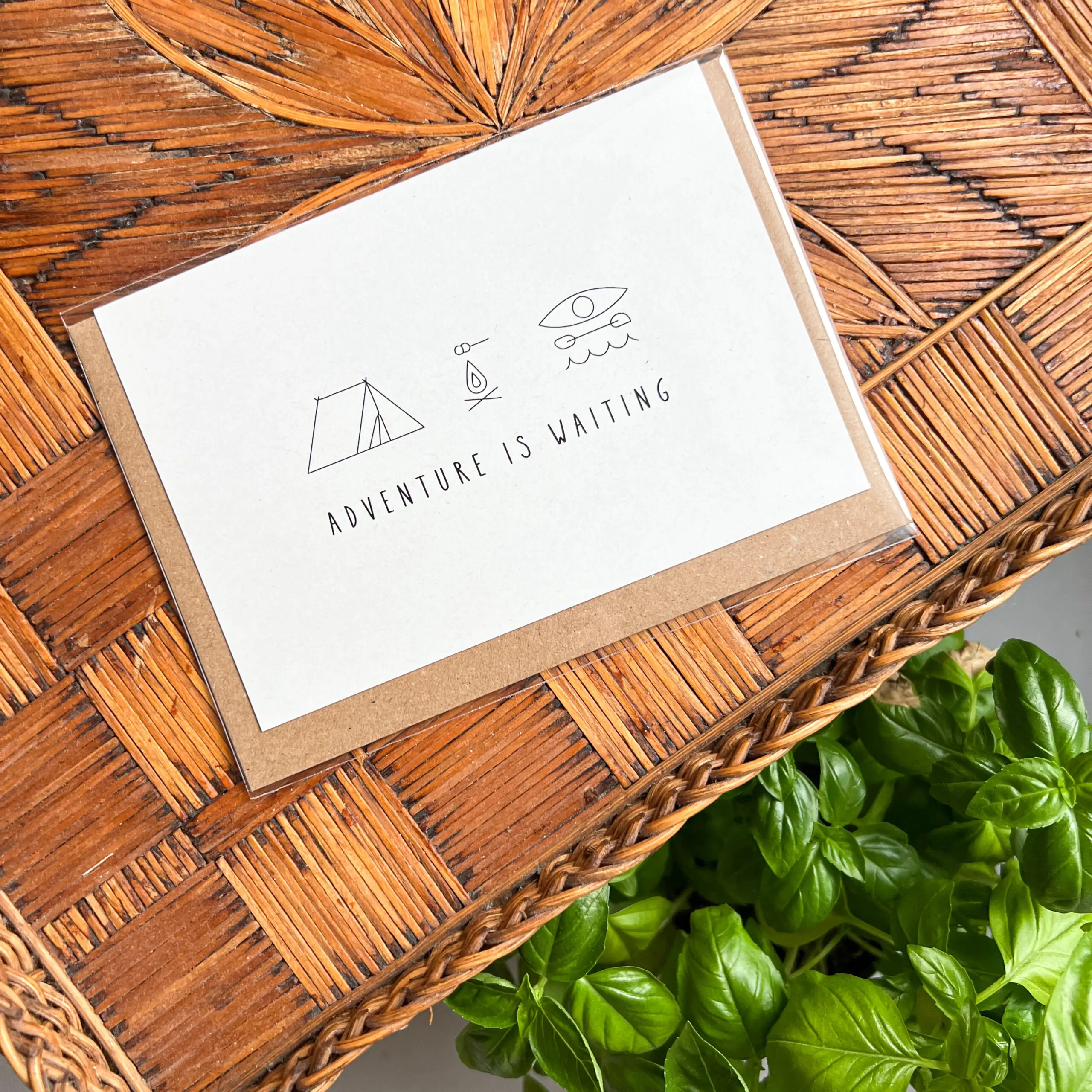 Wenskaart Adventure is Waiting