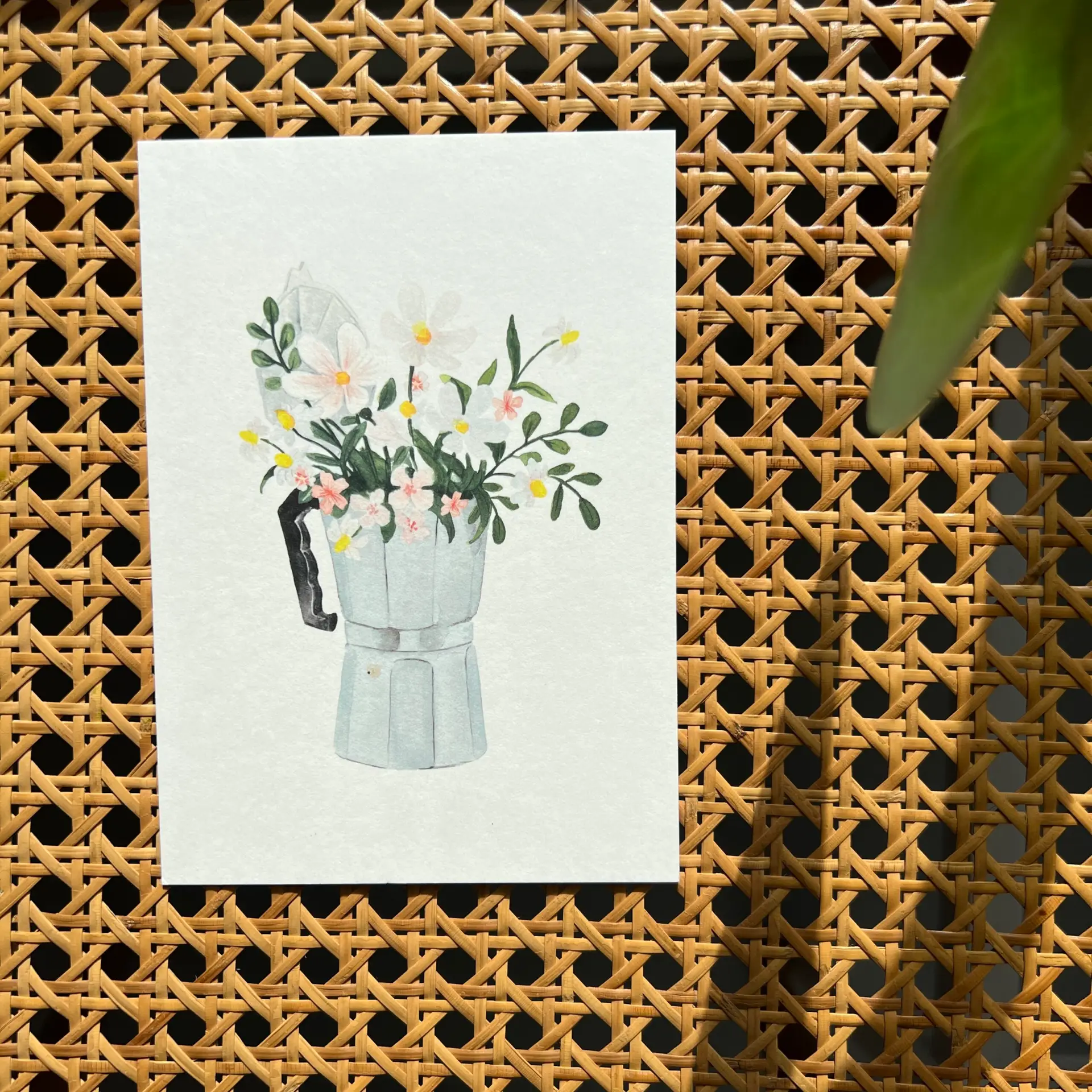 Ansichtkaart Wit Espresso Boeket met bloemen en koffiekopje